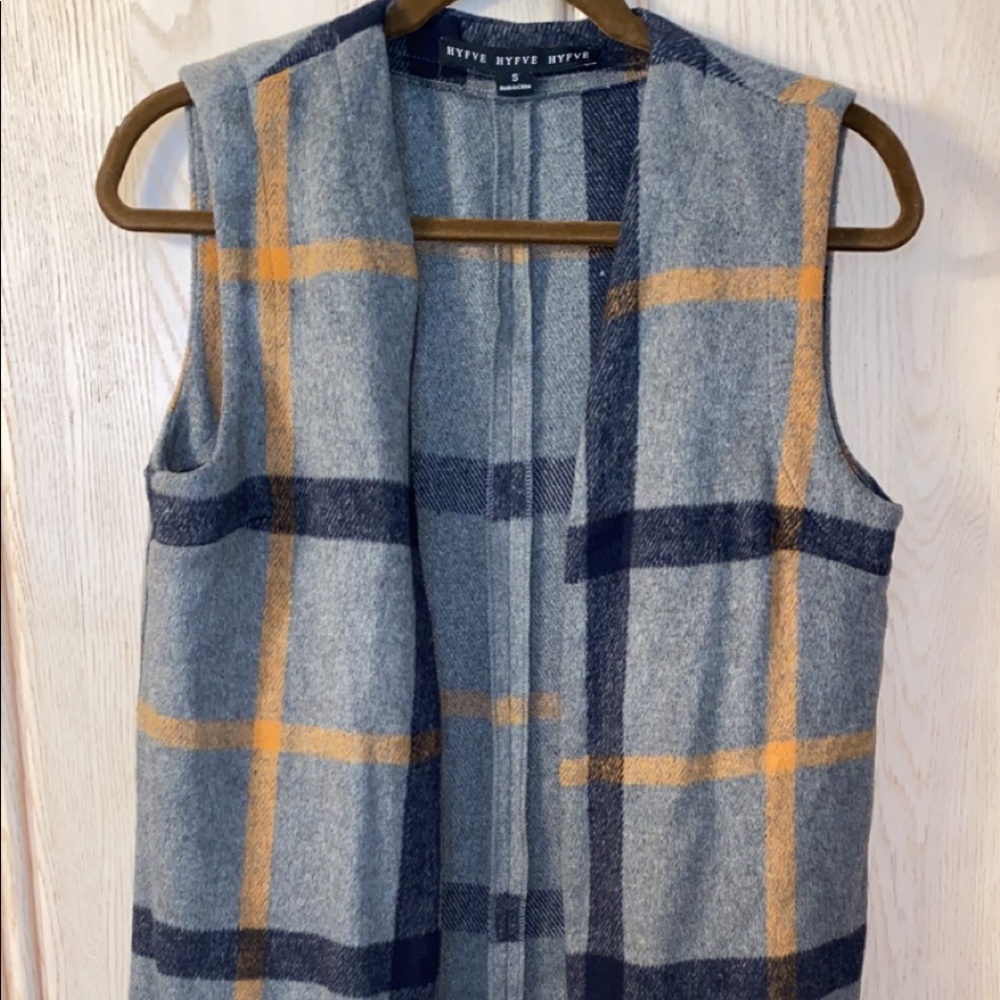 Long vest